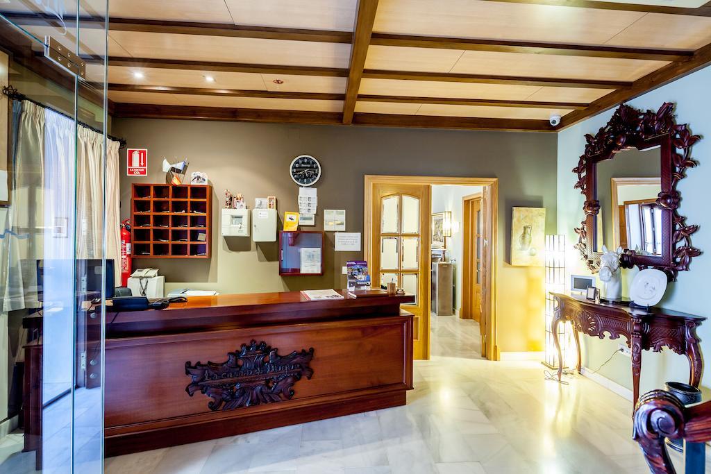 Hotel Las Casas Del Duque Osuna Exteriér fotografie